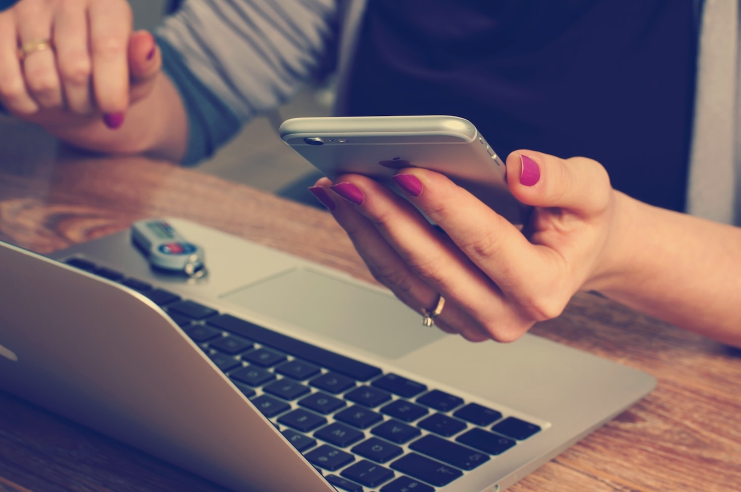 10 Simple Tech Hacks for Everyday Life